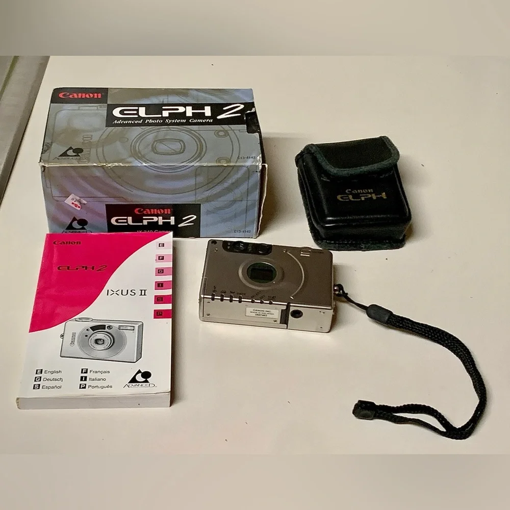 1999 Vintage Canon ELPH 2 APS Film Point and Shoot Camera